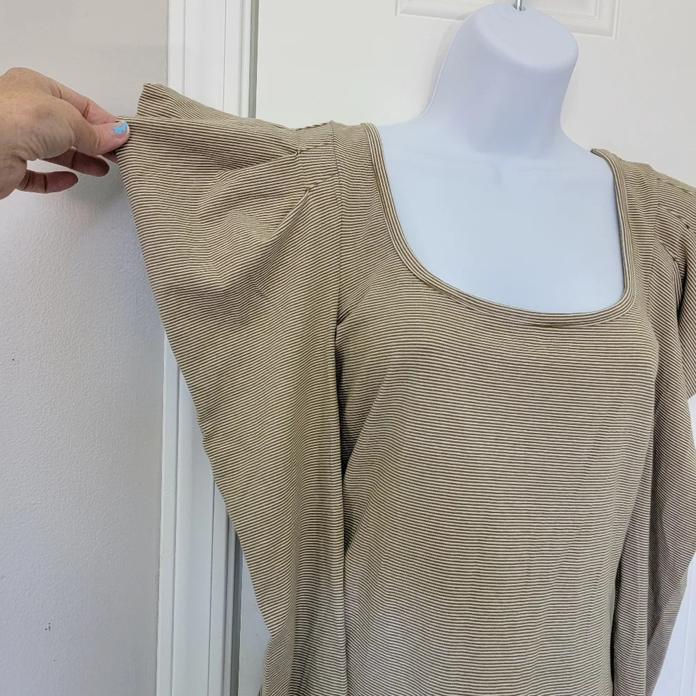 Free People Penelope Ruffle Shoulder Tan White Striped Long Sleeve Shirt Size S - Picture 4 of 11